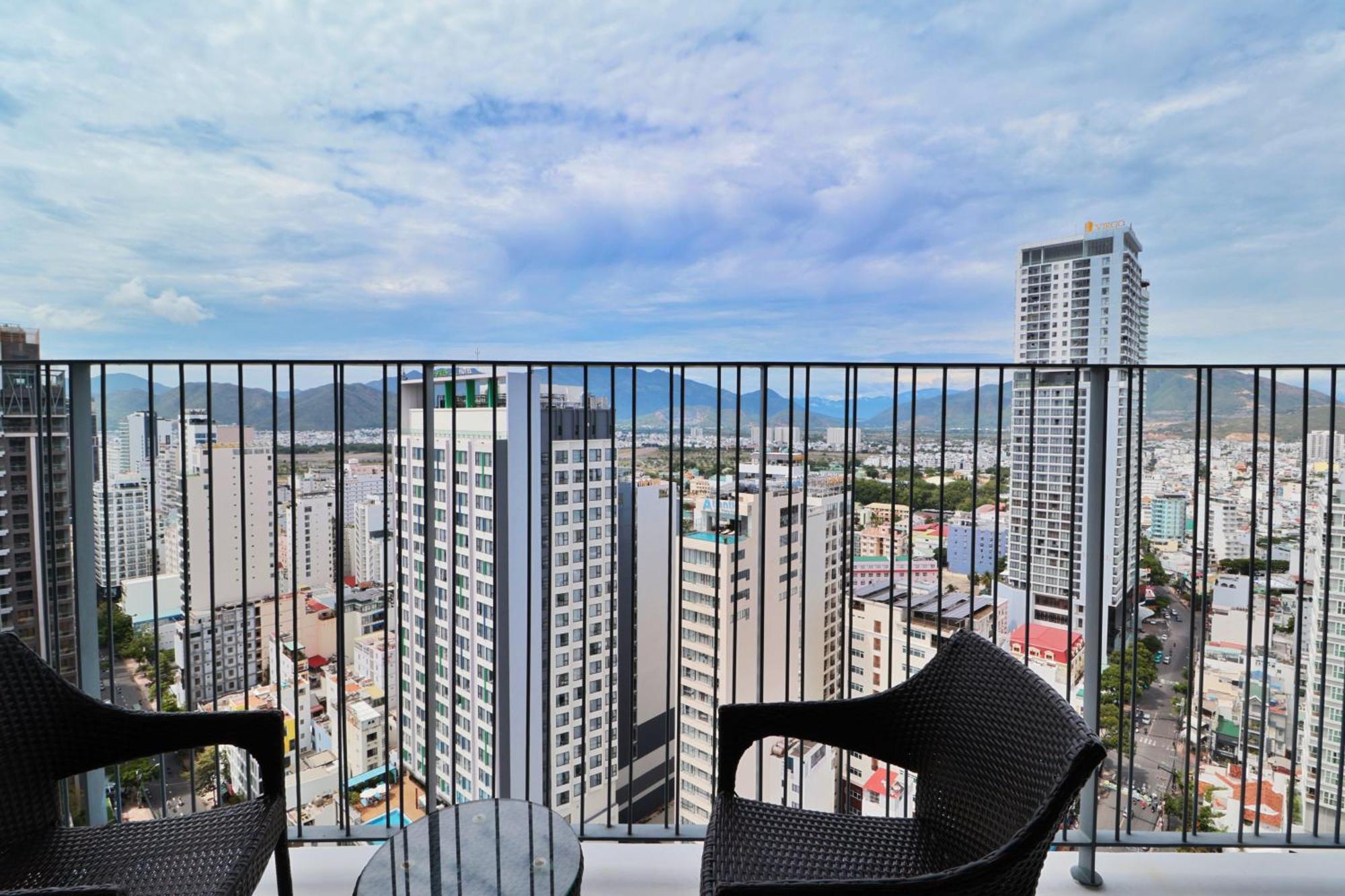 Wise Stay Panorama Condotel Нячанг Экстерьер фото